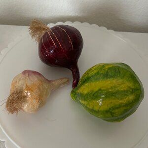 Mexican Papier Mache Faux Vegetables Garlic Onion Squash